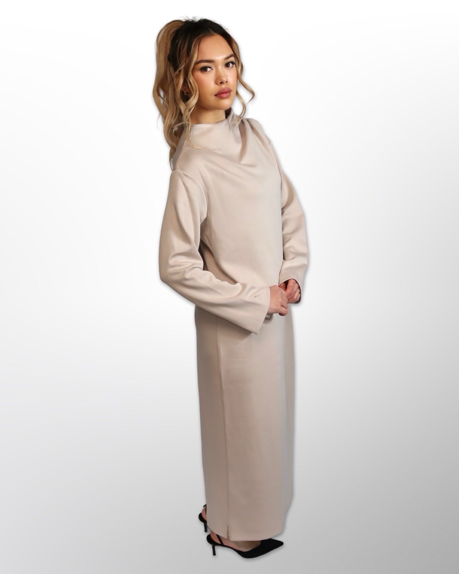 Elissa Beige