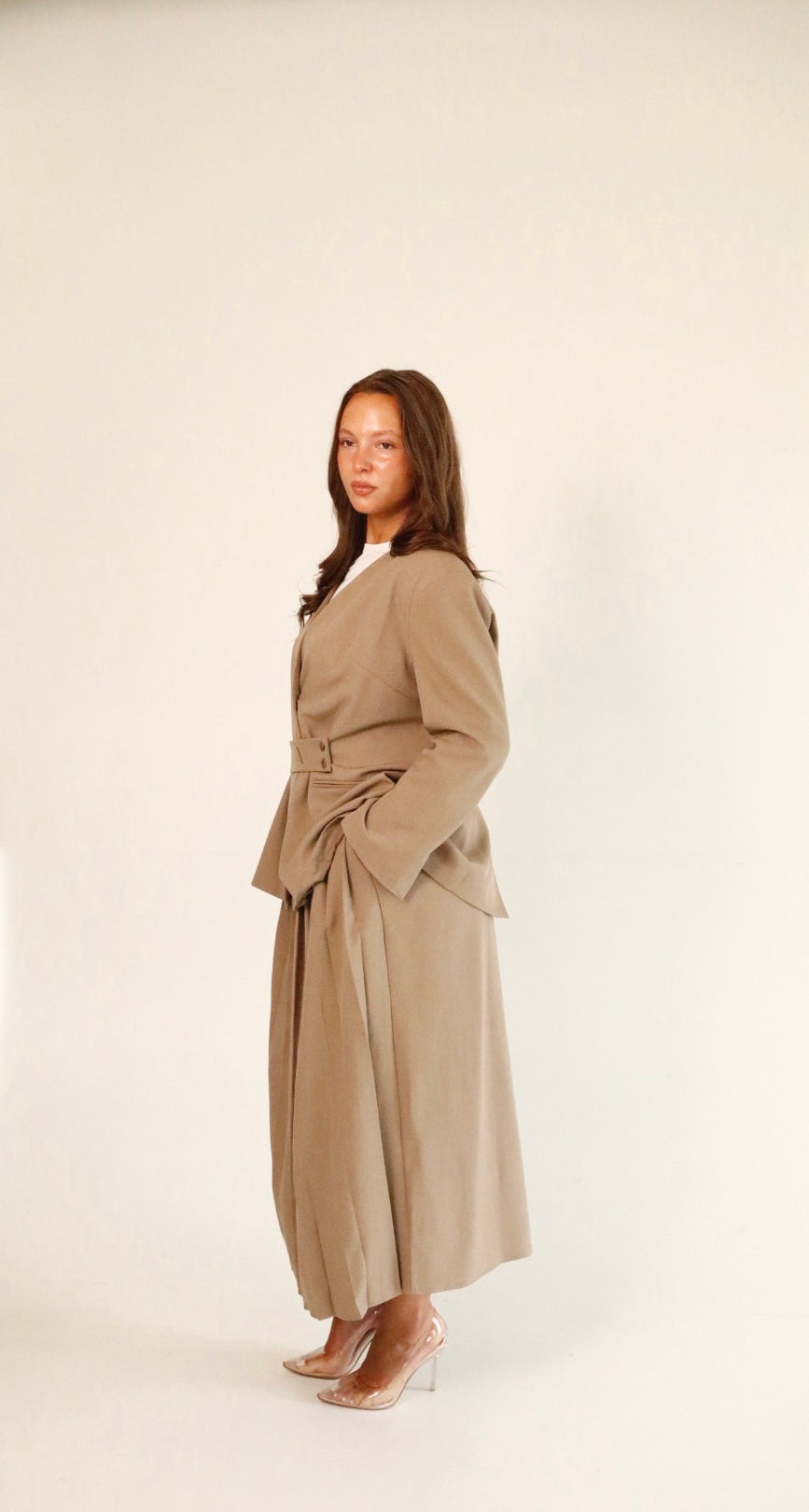 NOOAH SUIT | TAUPE